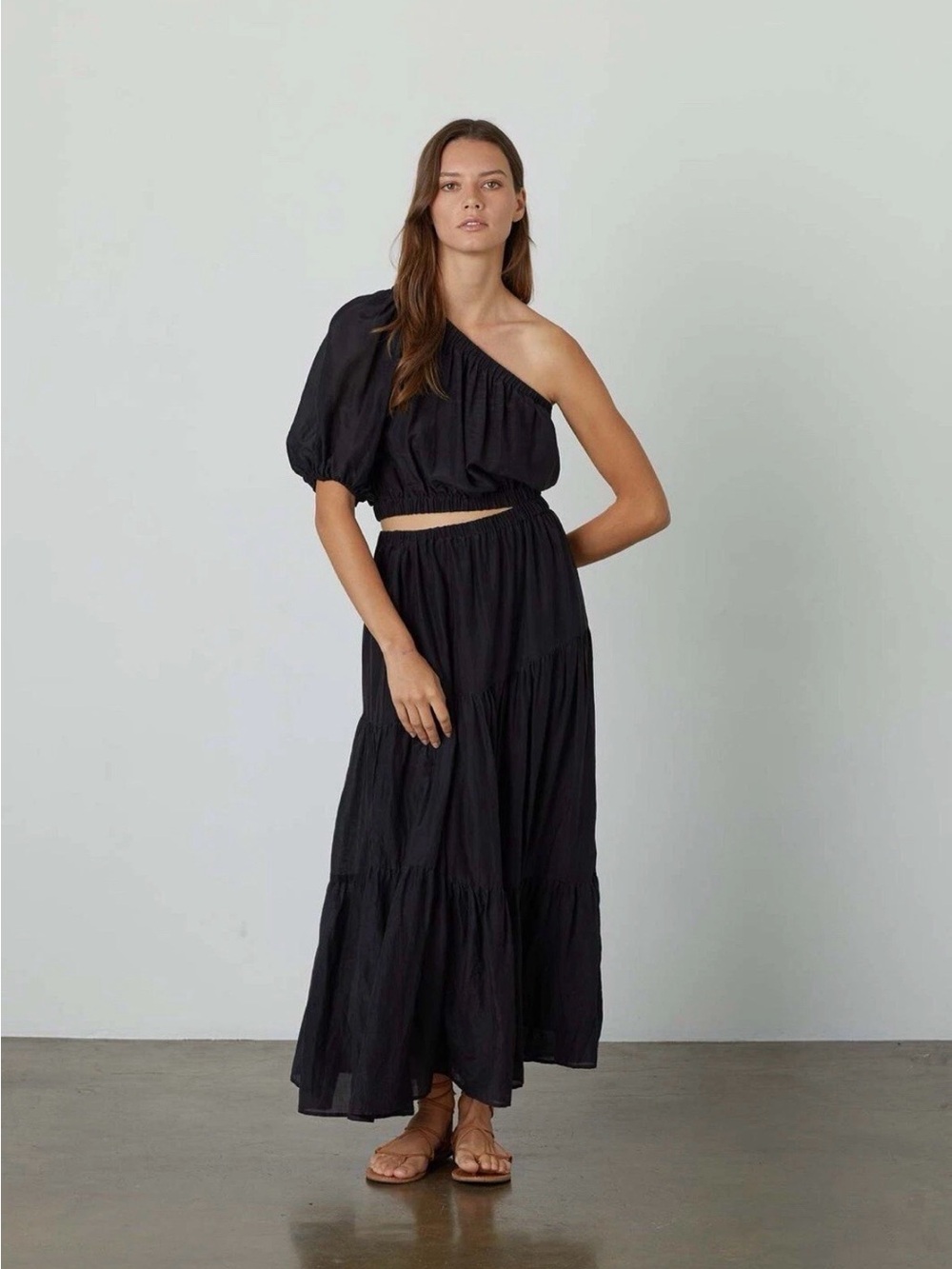 Velvet by Graham & Spencer Black One-Shoulder Maxi Skirt Set